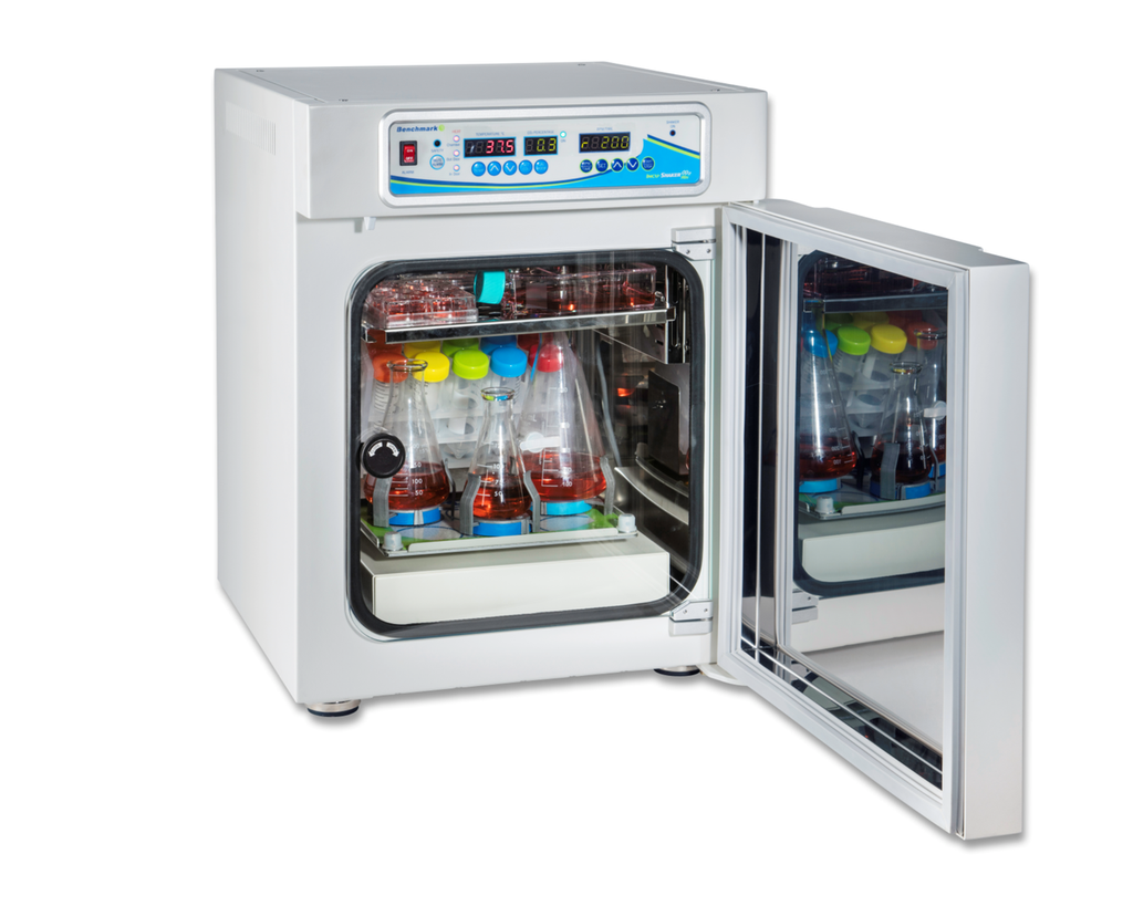 CO2 Shaking Incubator